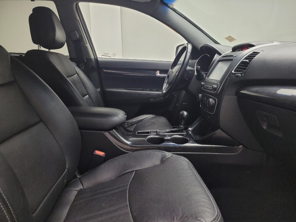 2014 Kia Sorento in Grand Rapids, MI 49508 - 18093249 21