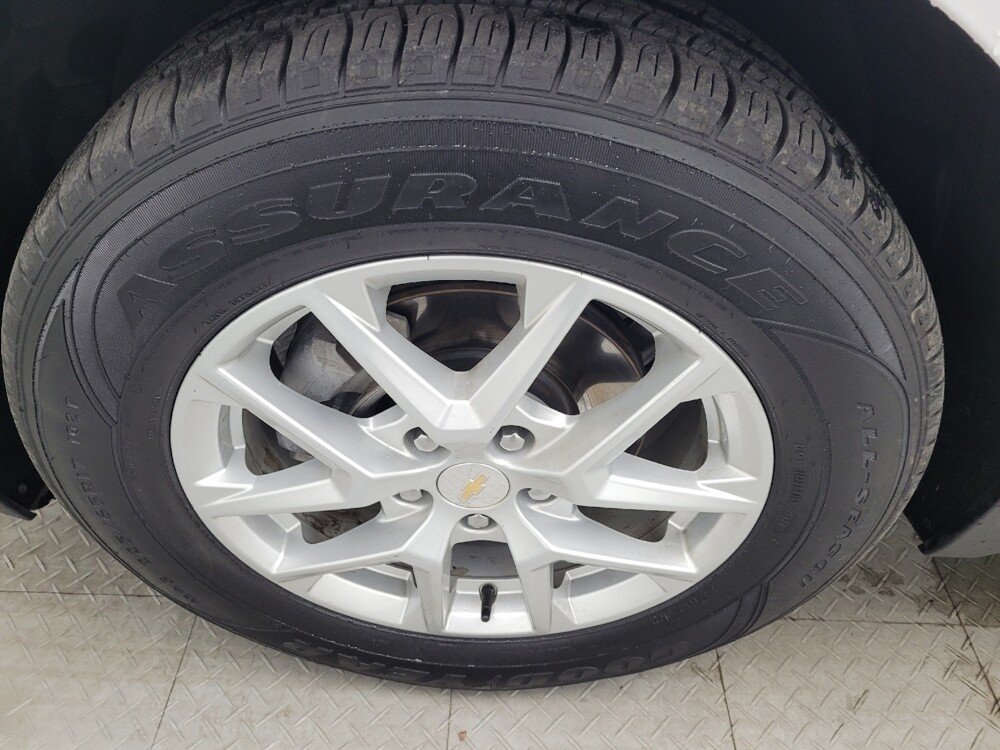 2022 Chevrolet Equinox in Winston-Salem, NC 27103 - 18093256 31