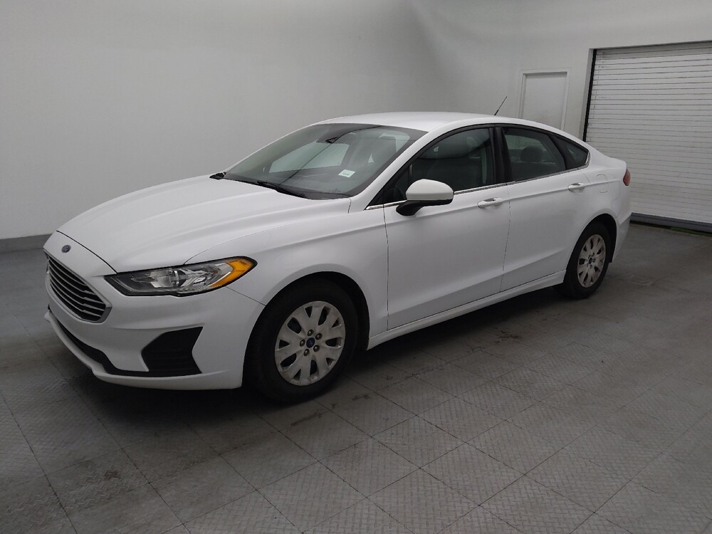 2019 Ford Fusion in Fayetteville, NC 28304 - 18093257 2