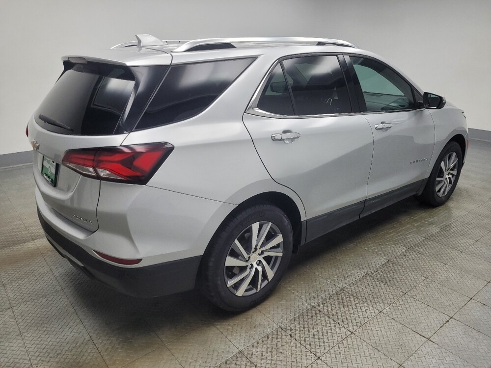 2022 Chevrolet Equinox in Indianapolis, IN 46222 - 18093258 10