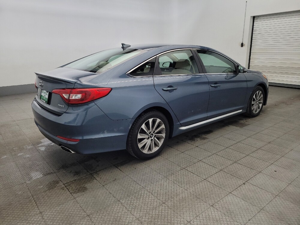 2015 Hyundai Sonata in New Castle, DE 19720 - 18093260 10