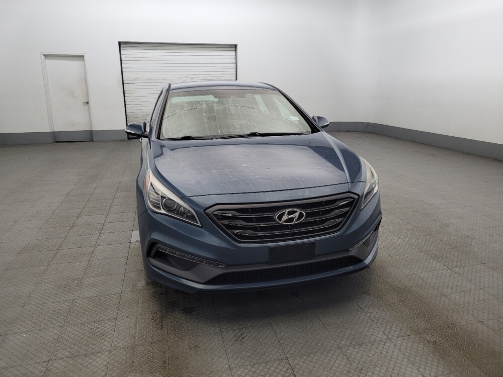 2015 Hyundai Sonata in New Castle, DE 19720 - 18093260 14