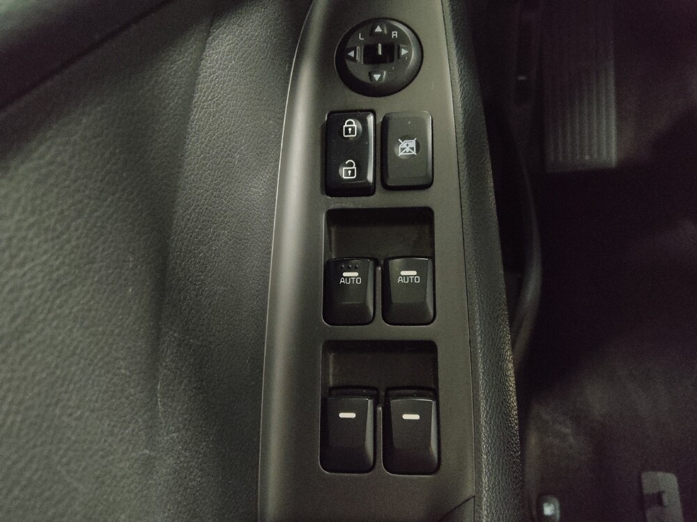 2017 Kia Forte in Knoxville, TN 37923 - 18093262 27