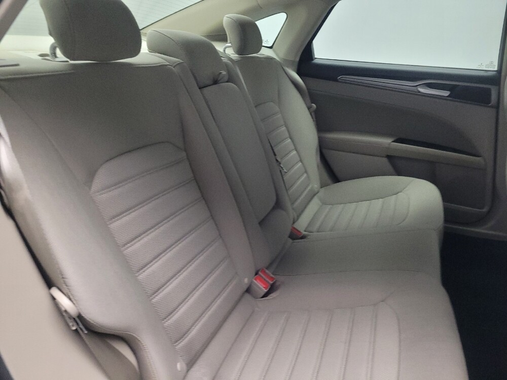 2020 Ford Fusion in Union City, GA 30291 - 18093263 19