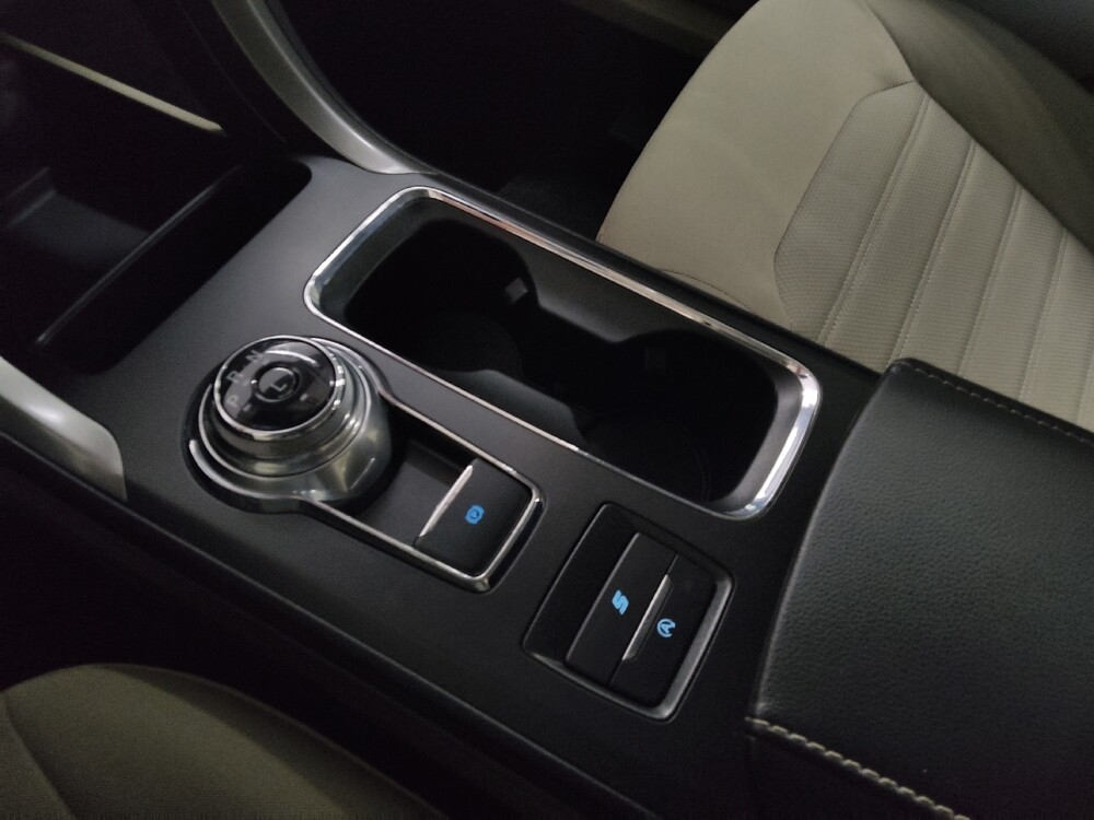 2020 Ford Fusion in Union City, GA 30291 - 18093263 26