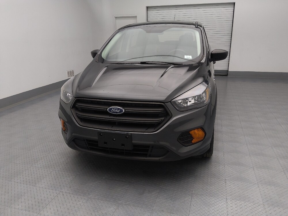 2019 Ford Escape in Topeka, KS 66611 - 18093266 15
