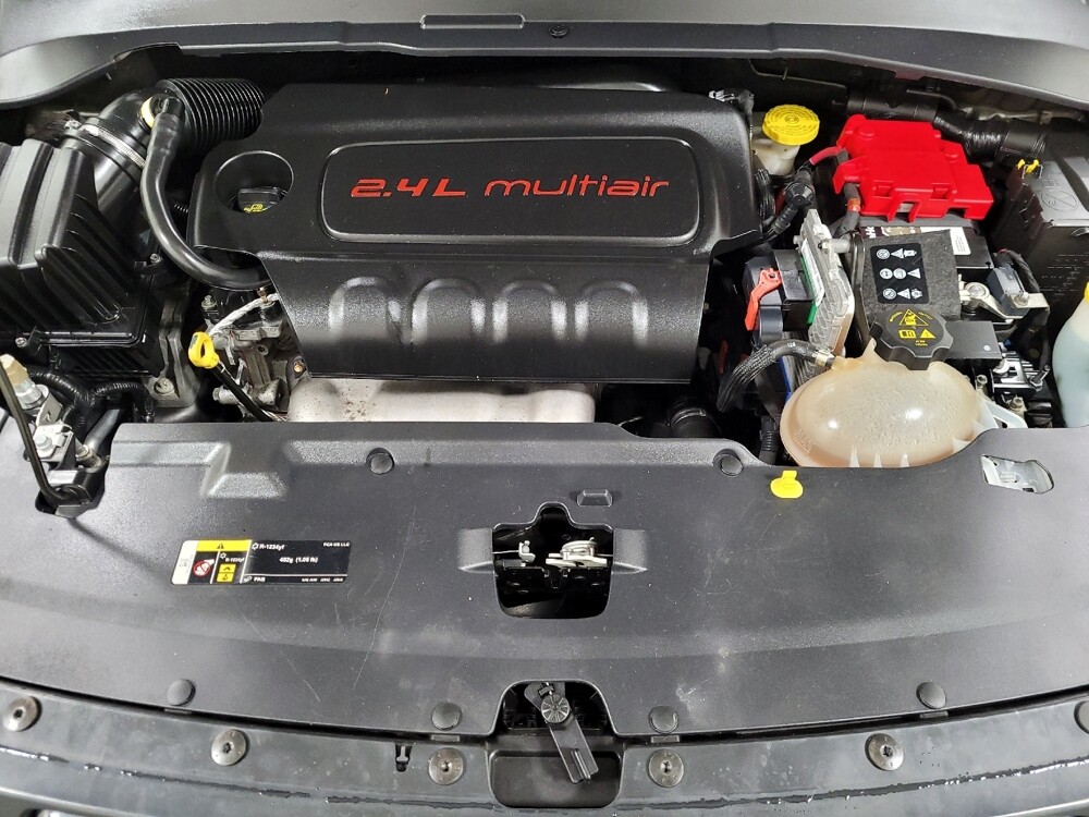 2019 Jeep Compass in Pittsburgh, PA 15236 - 18093270 30