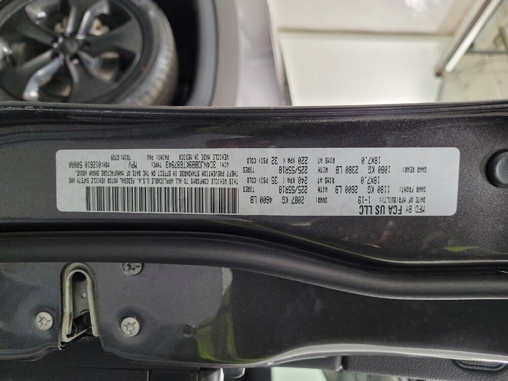 2019 Jeep Compass in Pittsburgh, PA 15236 - 18093270 33