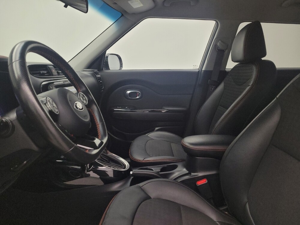 2018 Kia Soul in Columbus, OH 43228 - 18093271 17