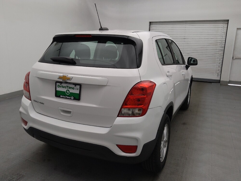 2019 Chevrolet Trax in Greenville, NC 27834 - 18093273 7