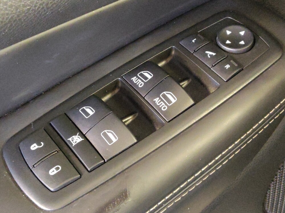 2017 Jeep Grand Cherokee in Baton Rouge, LA 70816 - 18093278 27