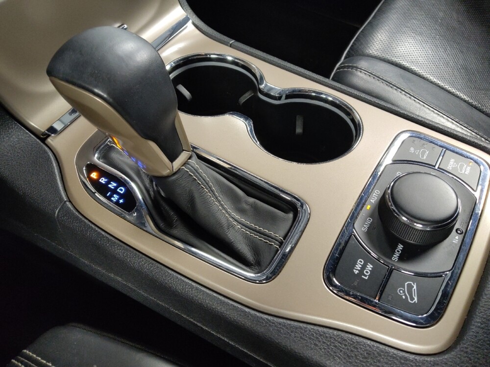 2017 Jeep Grand Cherokee in Baton Rouge, LA 70816 - 18093278 26