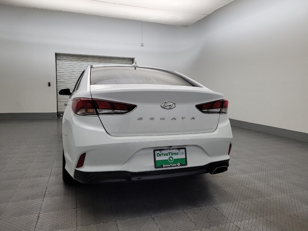 2018 Hyundai Sonata in Glendale, AZ 85301 - 18093279 6