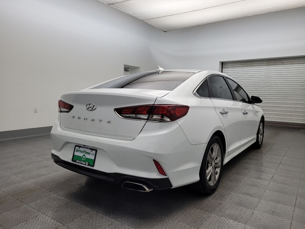 2018 Hyundai Sonata in Glendale, AZ 85301 - 18093279 9