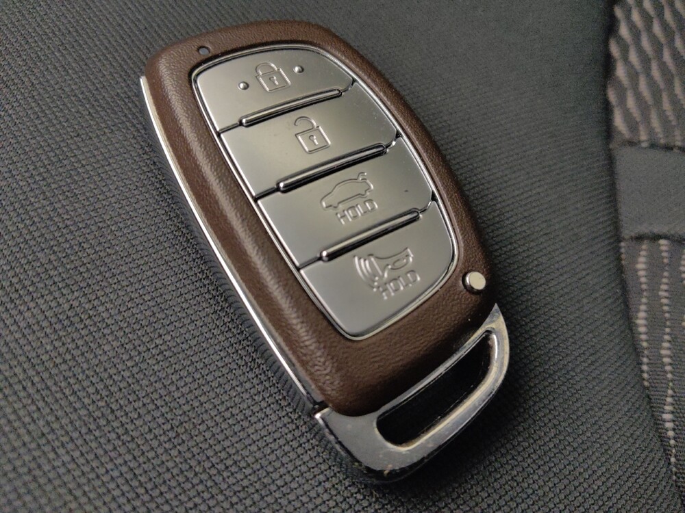 2018 Hyundai Sonata in Glendale, AZ 85301 - 18093279 32