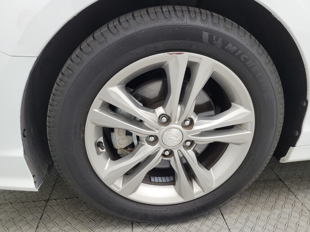 2018 Hyundai Sonata in Glendale, AZ 85301 - 18093279 31