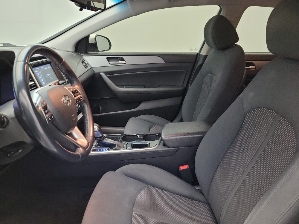 2018 Hyundai Sonata in Glendale, AZ 85301 - 18093279 17