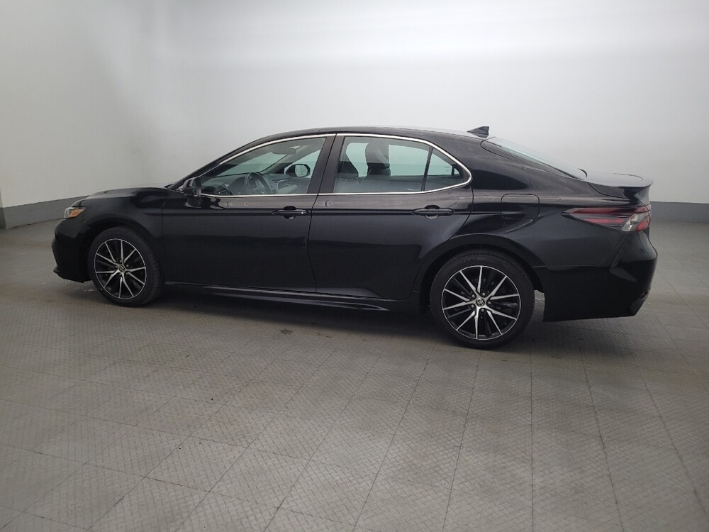 2021 Toyota Camry in New Castle, DE 19720 - 18093280 3