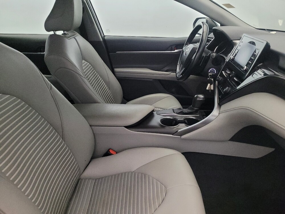 2021 Toyota Camry in New Castle, DE 19720 - 18093280 21