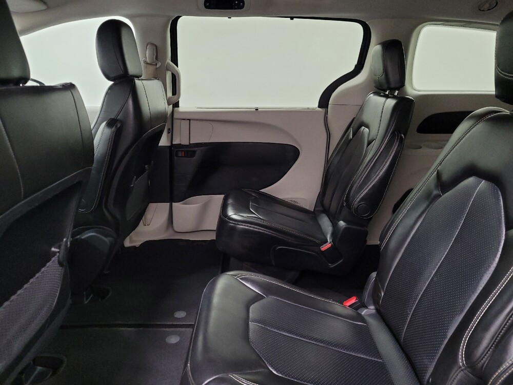 2020 Chrysler Voyager in Pittsburgh, PA 15236 - 18093285 18