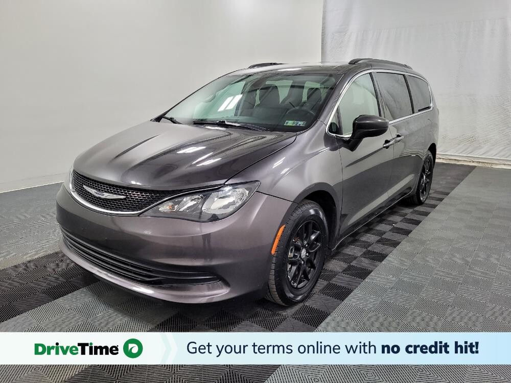 2020 Chrysler Voyager in Pittsburgh, PA 15236 - 18093285