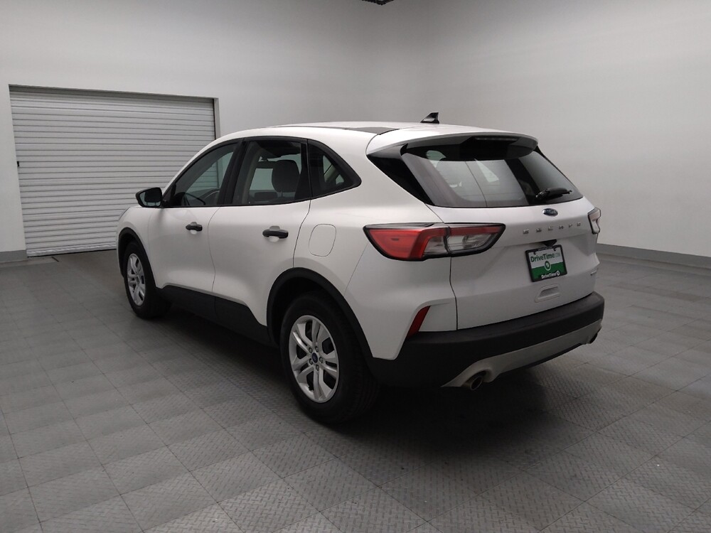 2020 Ford Escape in Oklahoma City, OK 73139 - 18093288 5