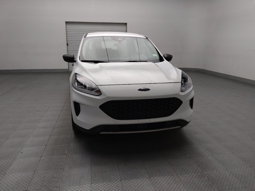 2020 Ford Escape in Oklahoma City, OK 73139 - 18093288 14