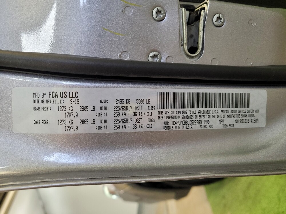 2020 Jeep Cherokee in Toledo, OH 43617 - 18093290 33