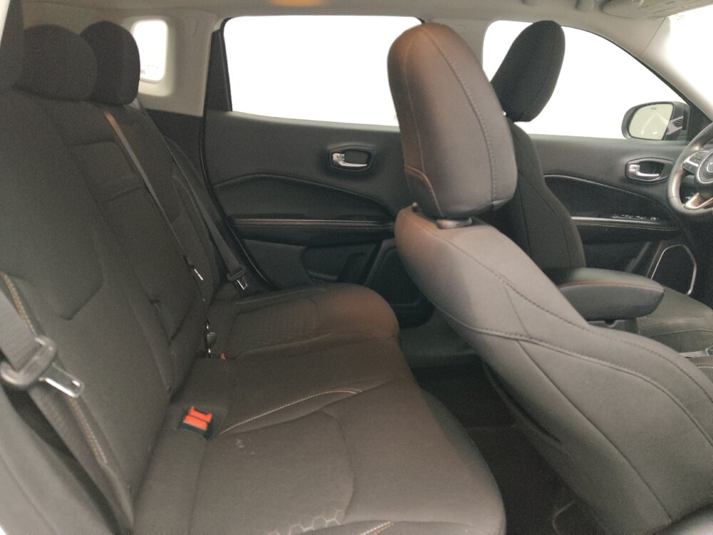 2018 Jeep Compass in Round Rock, TX 78664 - 18093292 19