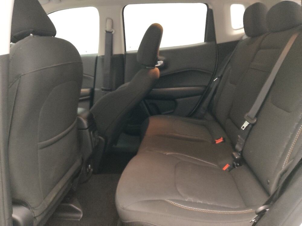 2018 Jeep Compass in Round Rock, TX 78664 - 18093292 18