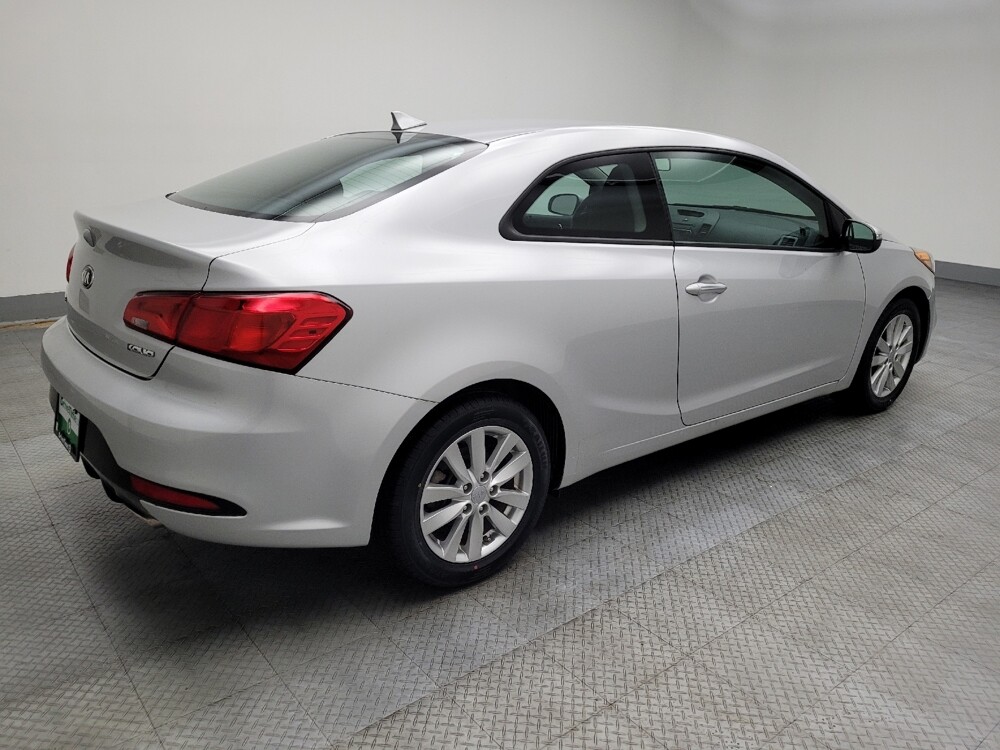 2016 Kia Forte Koup in Peoria, IL 61615 - 18093293 10