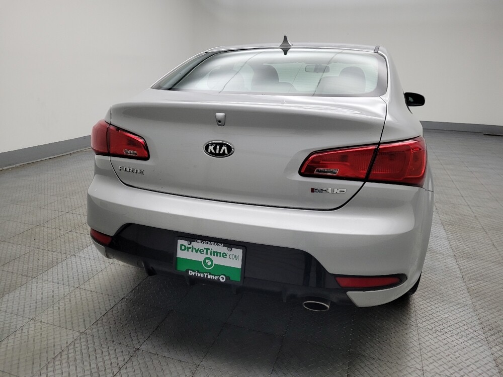 2016 Kia Forte Koup in Peoria, IL 61615 - 18093293 7