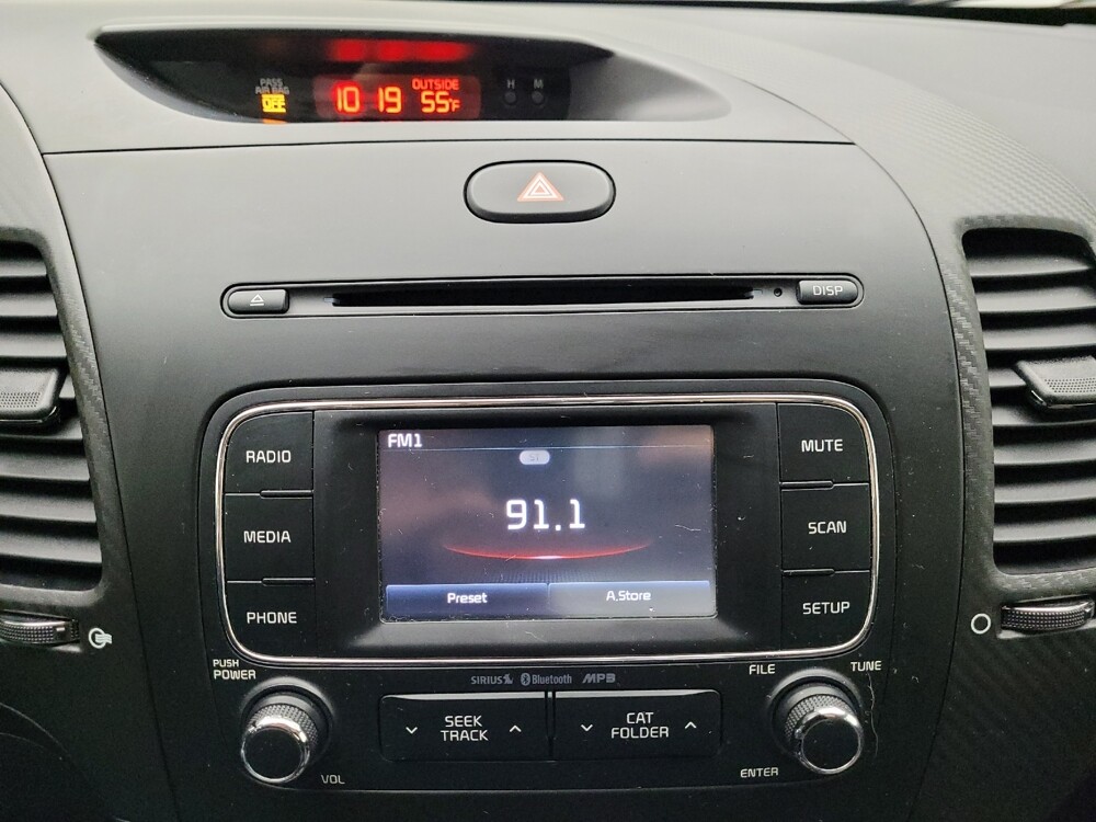 2016 Kia Forte Koup in Peoria, IL 61615 - 18093293 25