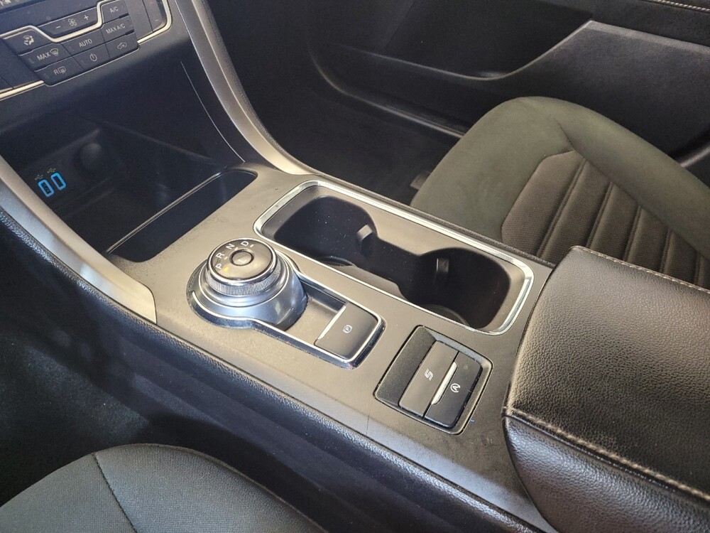 2020 Ford Fusion in Columbus, OH 43228 - 18093294 26