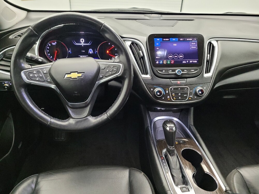 2020 Chevrolet Malibu in Columbus, OH 43228 - 18093296 22