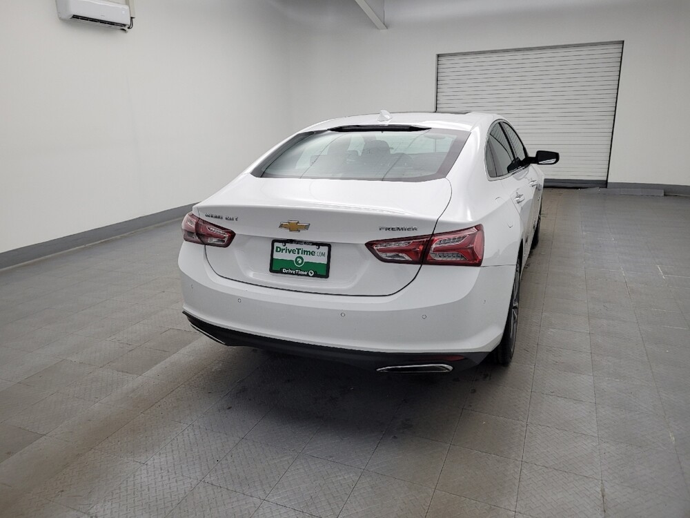 2020 Chevrolet Malibu in Columbus, OH 43228 - 18093296 7