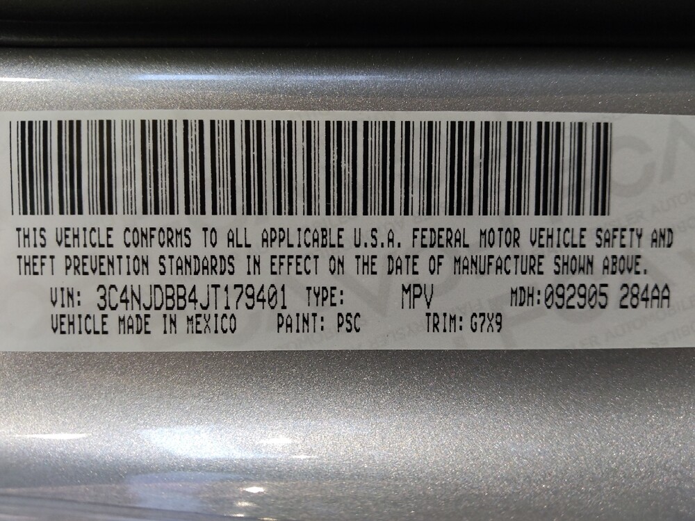 2018 Jeep Compass in Baton Rouge, LA 70816 - 18093300 33