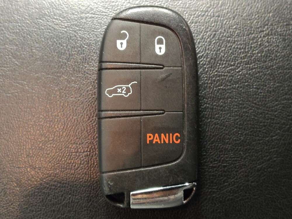 2018 Jeep Compass in Baton Rouge, LA 70816 - 18093300 32