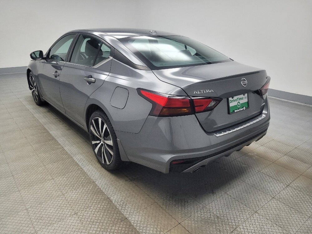 2021 Nissan Altima in Indianapolis, IN 46222 - 18093302 5