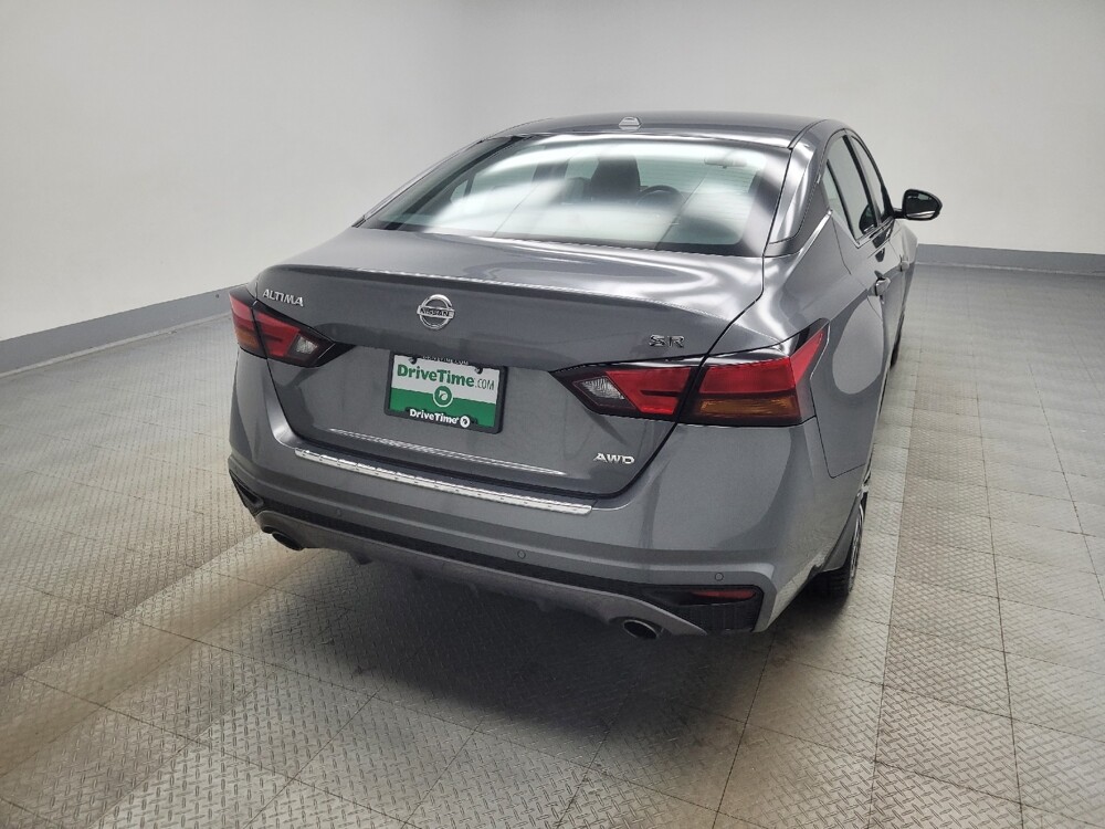 2021 Nissan Altima in Indianapolis, IN 46222 - 18093302 7