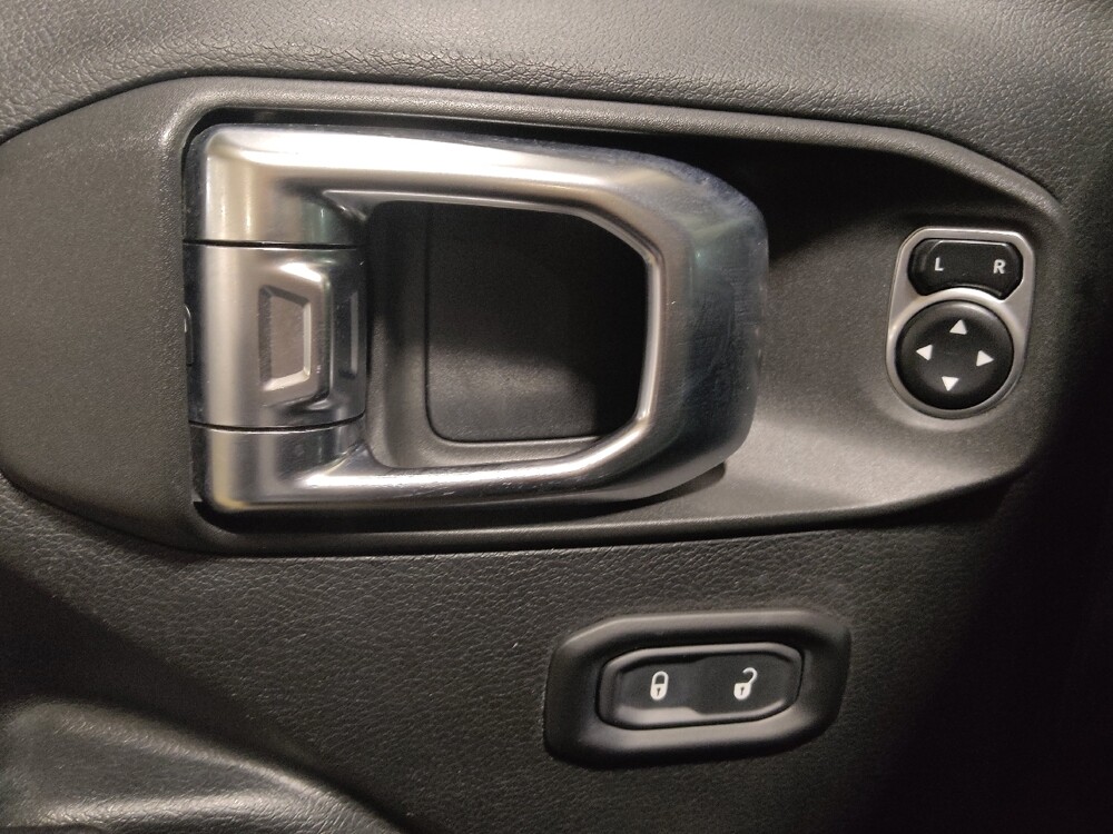 2019 Jeep Wrangler in Plano, TX 75074 - 18093303 27