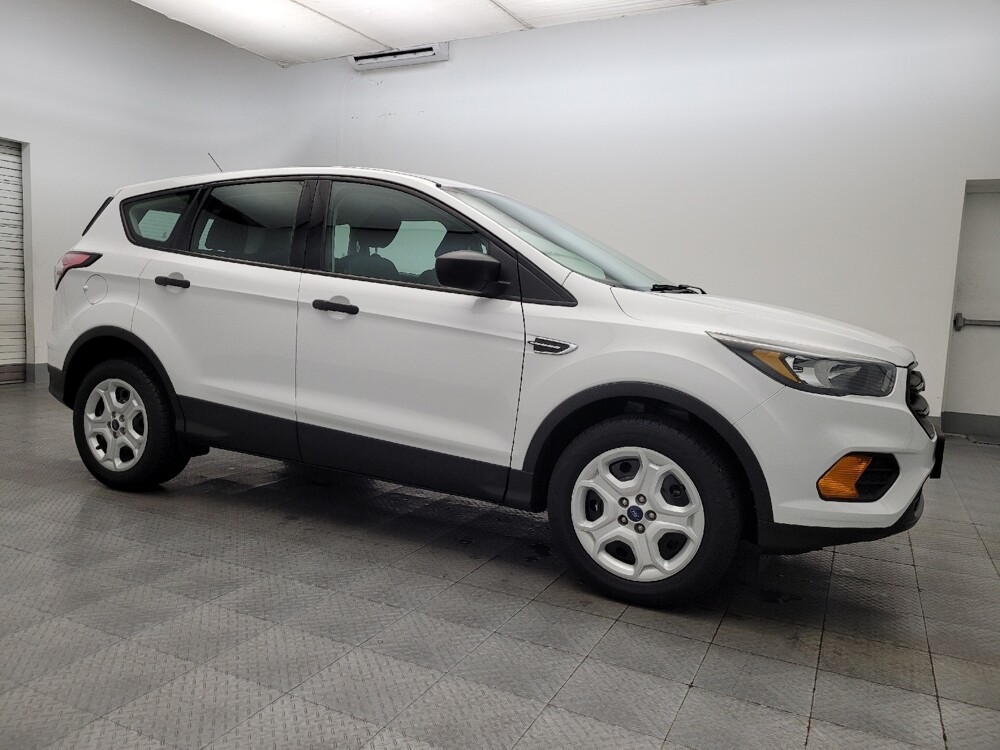 2018 Ford Escape in Tucson, AZ 85705 - 18093306 11