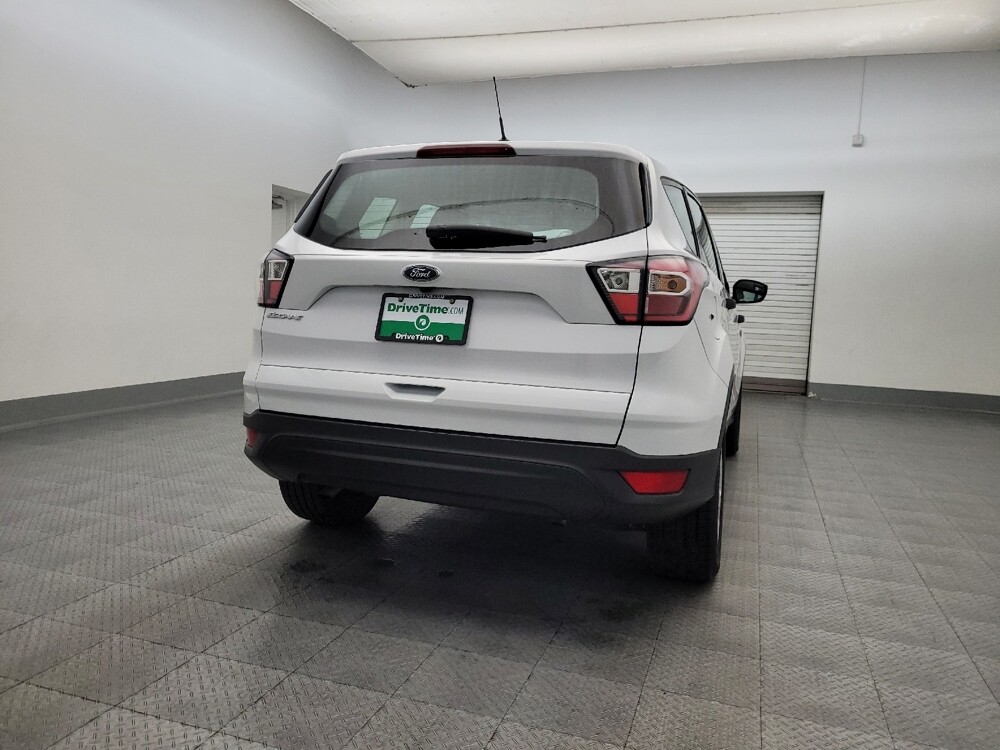 2018 Ford Escape in Tucson, AZ 85705 - 18093306 7