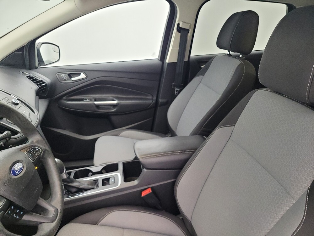 2017 Ford Escape in Clearwater, FL 33764 - 18093308 17