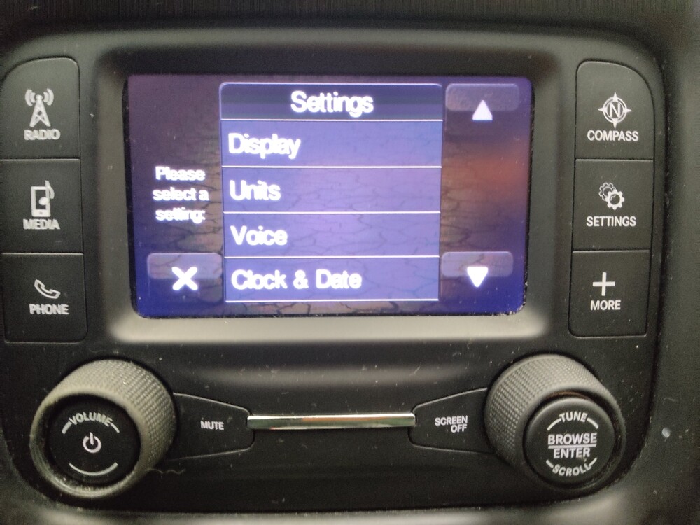 2018 Jeep Compass in Grand Rapids, MI 49508 - 18093309 25