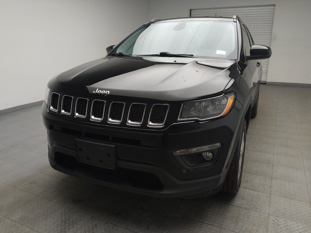 2018 Jeep Compass in Grand Rapids, MI 49508 - 18093309 15