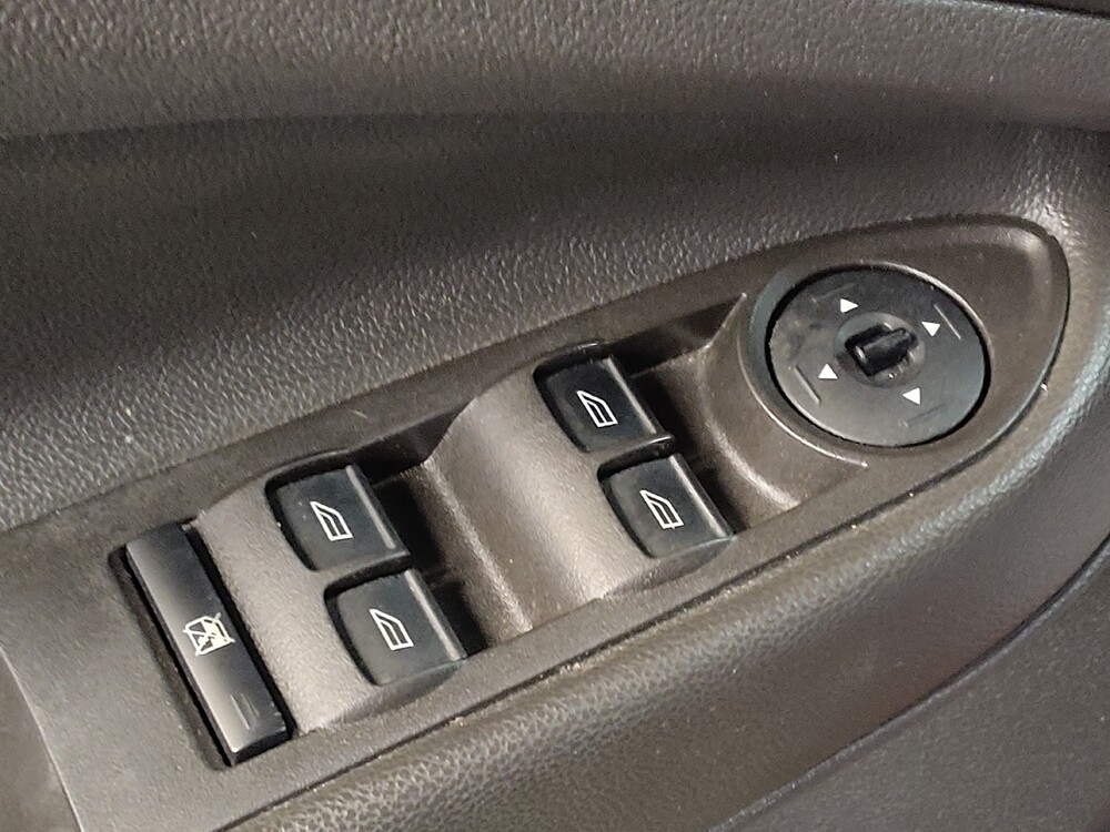 2016 Ford Escape in Fort Myers, FL 33907 - 18093315 27