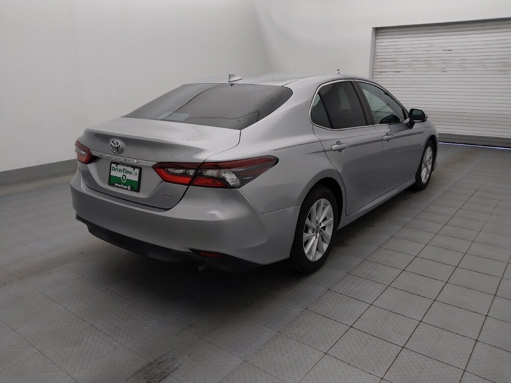 2022 Toyota Camry in Fort Myers, FL 33907 - 18093316 9