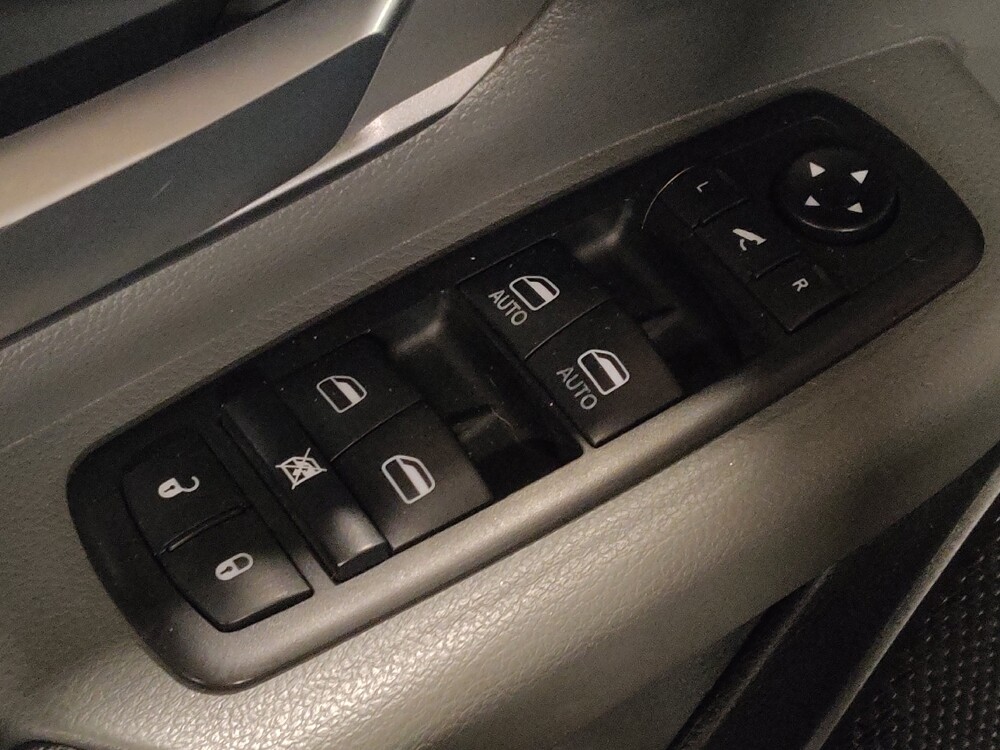 2020 RAM 1500 in Orlando, FL 32808 - 18093317 27