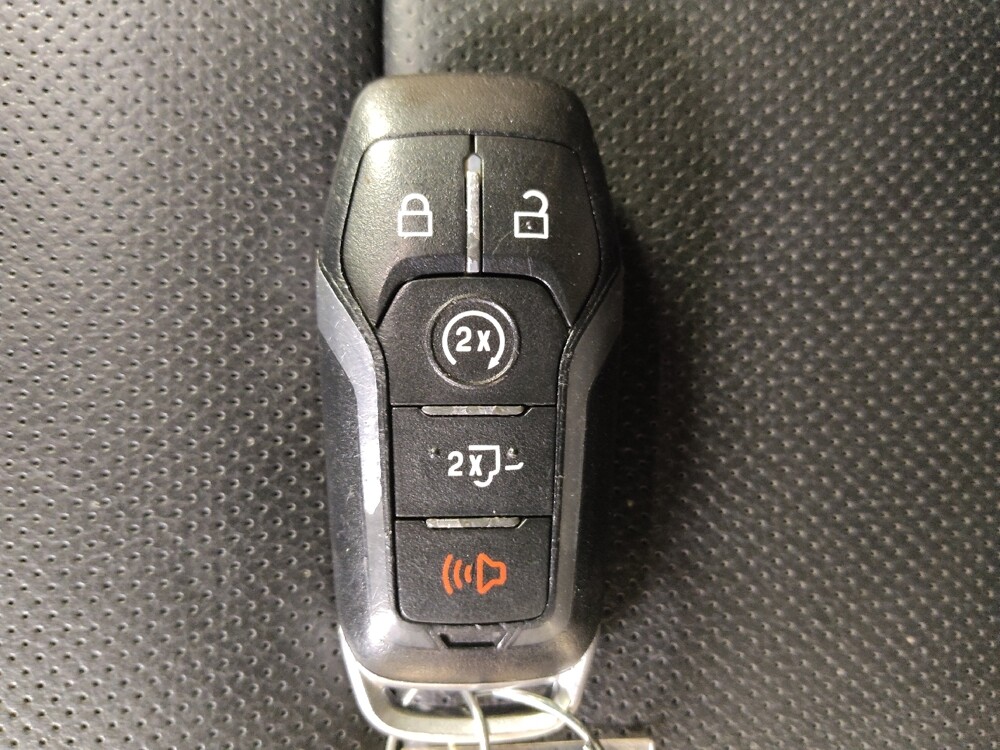 2015 Ford F150 in Tampa, FL 33619 - 18093318 32